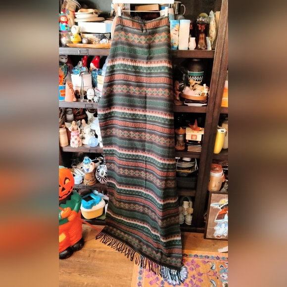 Vintage Italian blanket scarf - Picture 3 of 3